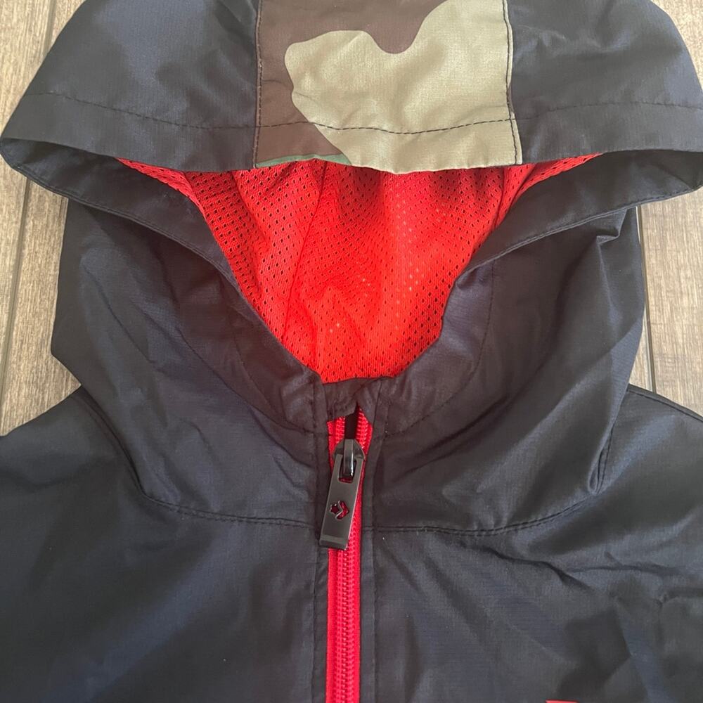 Boys size 6 Converse jacket - Picture 3 of 6